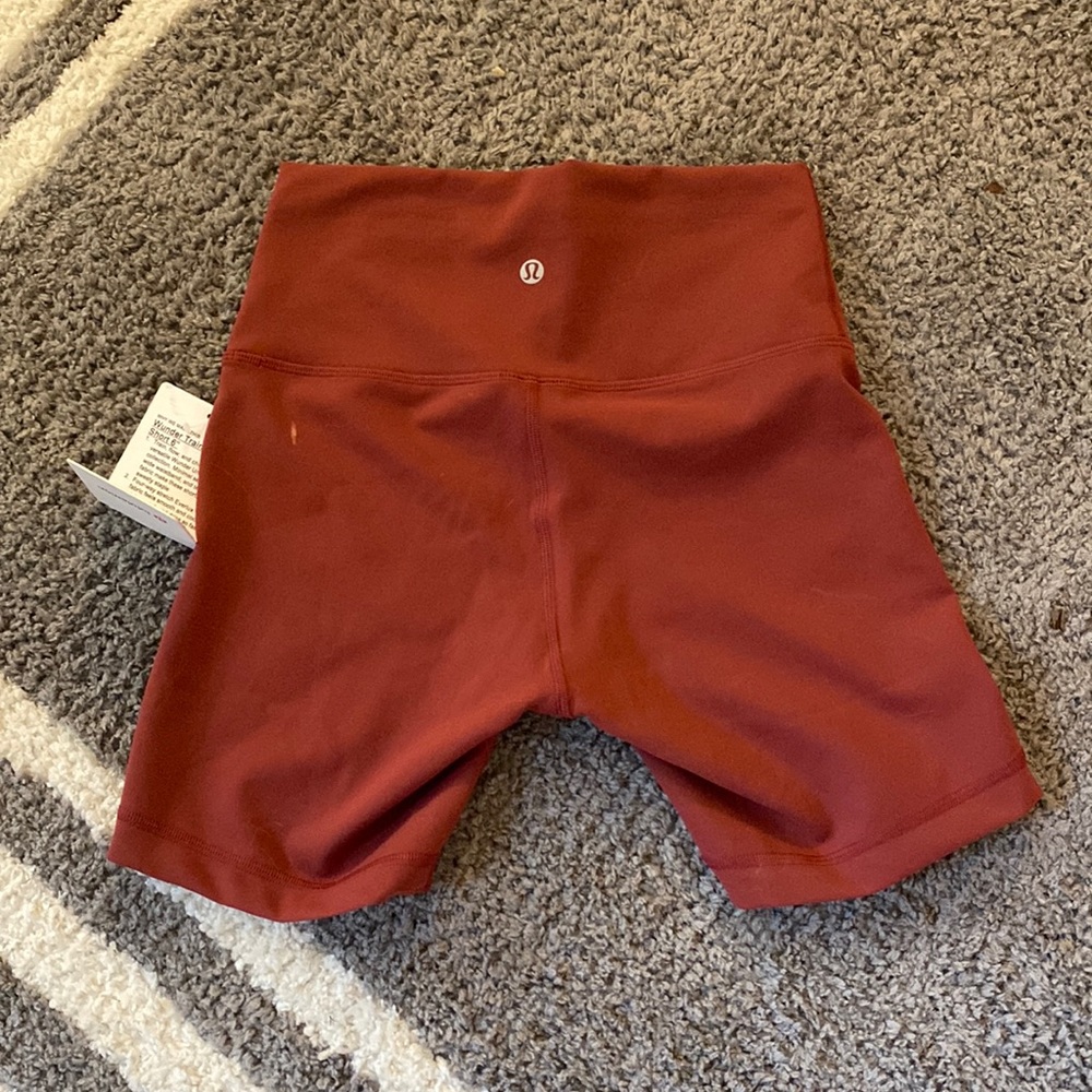 Lululemon Wunder Train HR Short 6 inch